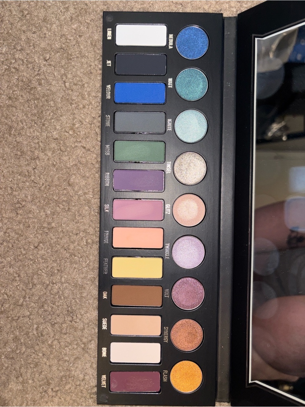 Kat Von D MetalMatte Metallic Silver and Black Eyeshadow Palette - Picture 5 of 5